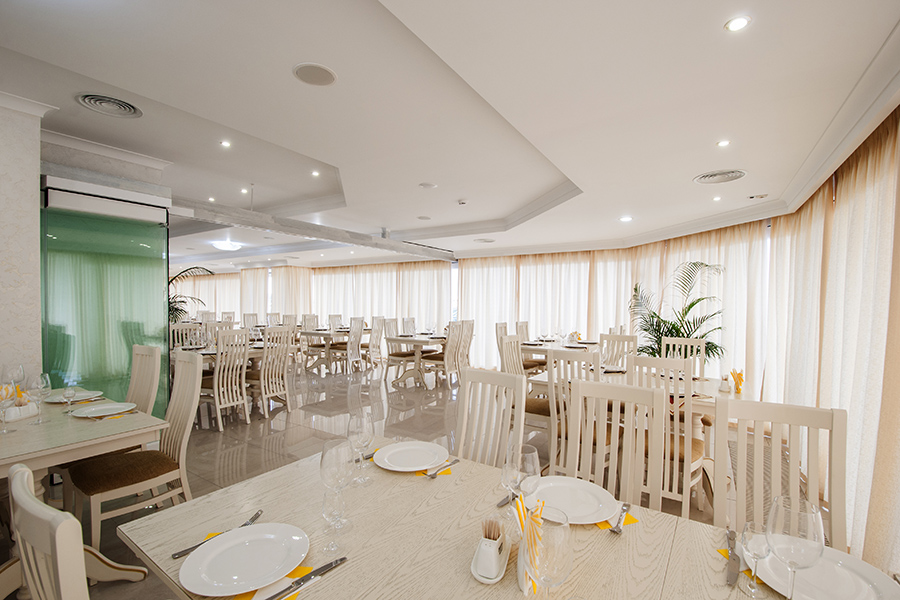 Ахиллеон Парк - ресторан "Панорама"